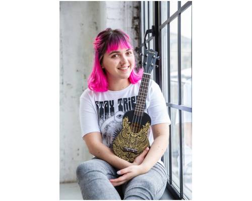 VESTON UKULELE KUS 25 OWL - Укулеле сопрано ~ Серия Veston color VESTON UKULELE KUS 25 OWL - Укулеле сопрано ~ Серия Veston color