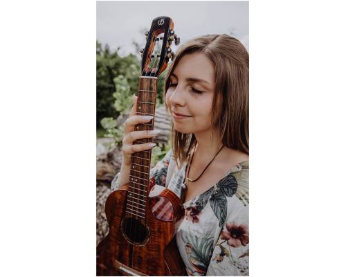FLIGHT MUSTANG TENOR EQ-A - Укулеле тенор ~ Серия Flight royal FLIGHT MUSTANG TENOR EQ-A - Укулеле тенор ~ Серия Flight royal
